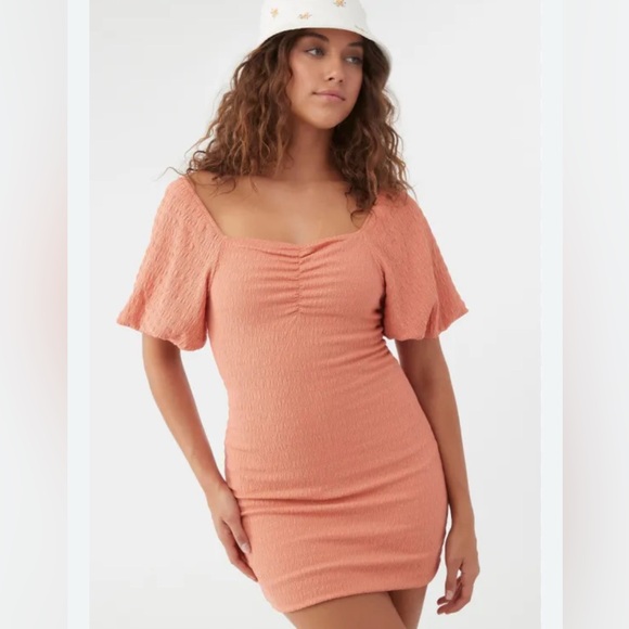 O'Neill Dresses & Skirts - O'NEILL Teagan Smocked Mini Dress Puff Sleeve Sweetheart Neck Stretchy BodyCon S
